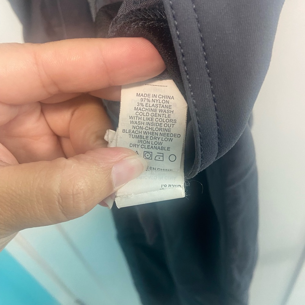 PrAna convertible hiking pants - Picture 6 of 9